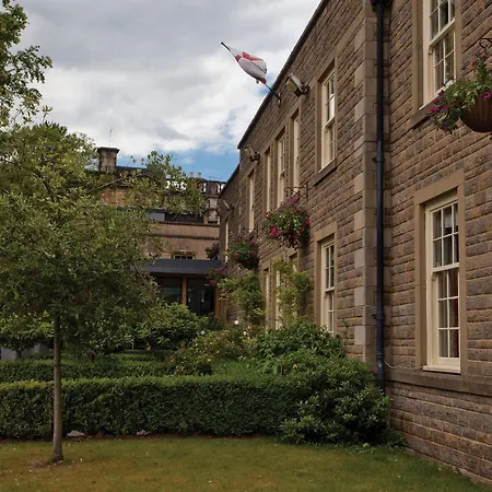 Western Sheffield Hall Hotell 3*